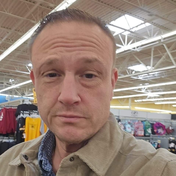 Meet your Posher, Shannon - Picture 1 of 1